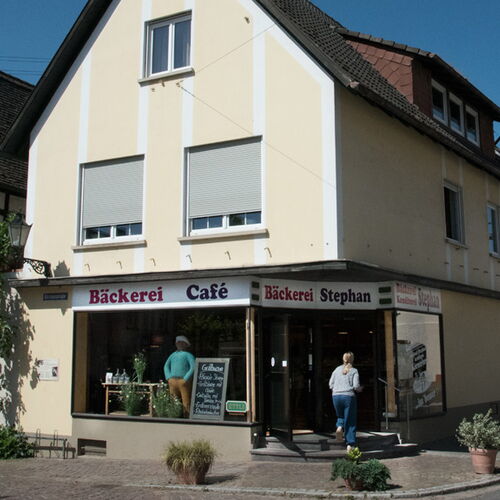 Unsere Bäckerei Filiale in Kirrweiler in der Hauptstraße 13